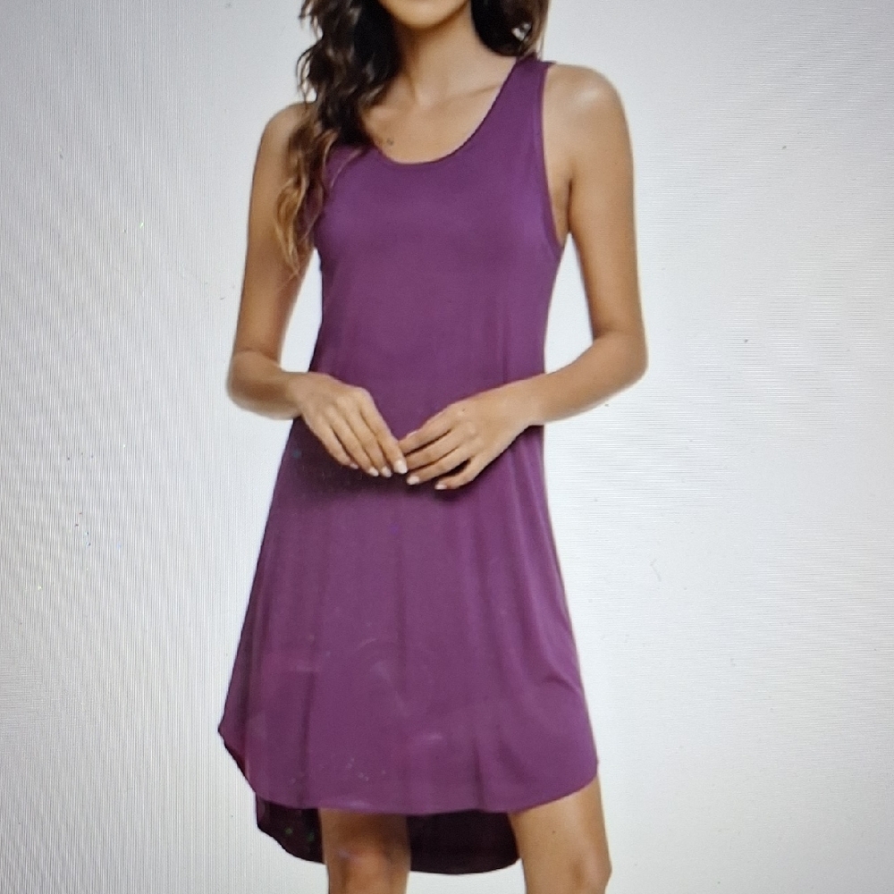 Elegant Purple Sleeveless Nightgown